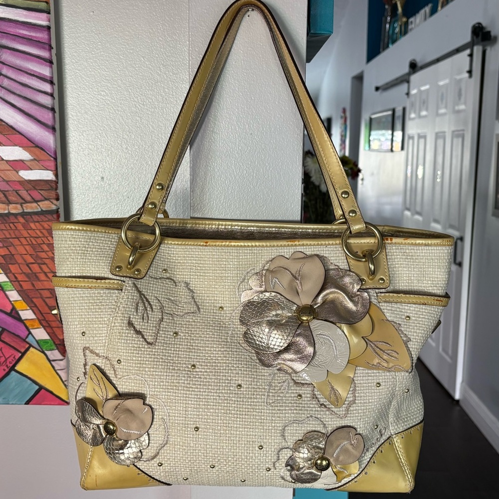 Coach Limited Edition Hamptons Floral Star bag 98